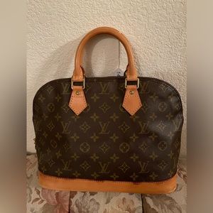 Authentic Louis Vuitton monogram Alma